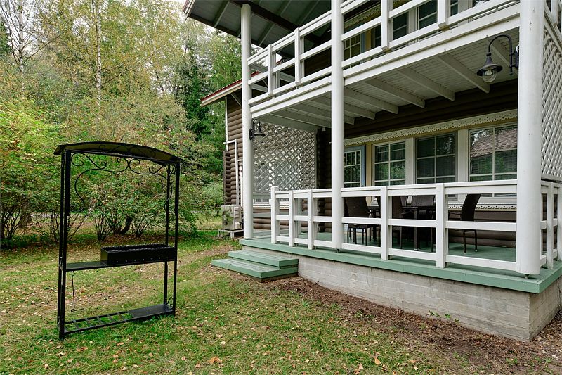 Коттедж 6-местный 2-этажный (со вторым светом)