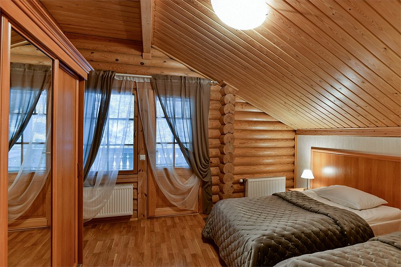 Коттедж 8-местный 2-этажный