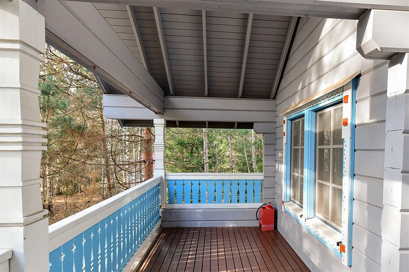 Коттедж 8-местный 2-этажный