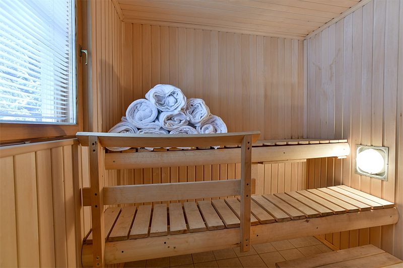 Коттедж 8-местный 2-этажный