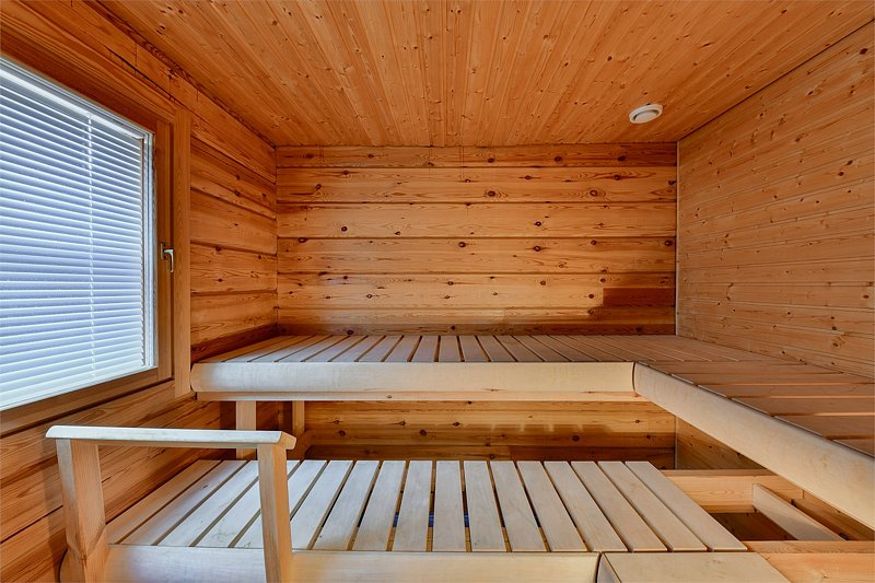 Коттедж 8-местный 2-этажный