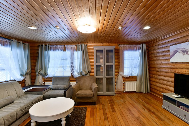 Коттедж 8-местный 2-этажный (со вторым светом)