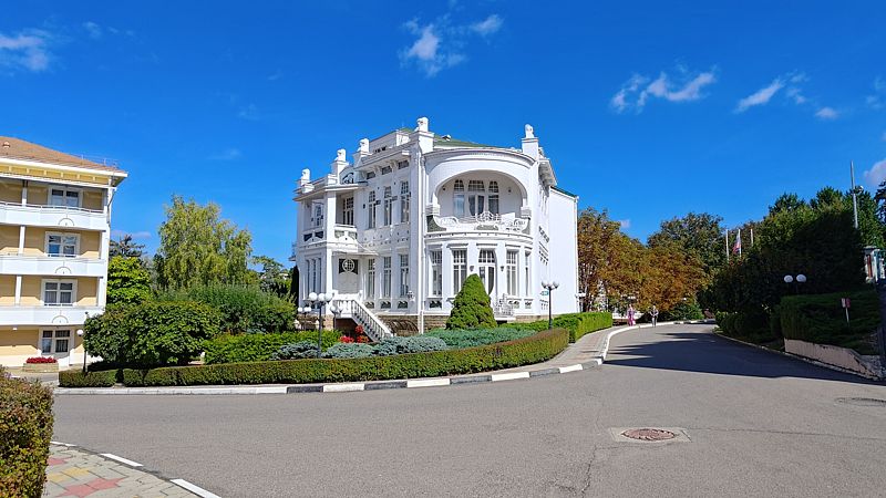 Фото 1 из отзыва о санатории Долина Нарзанов г. Кисловодск