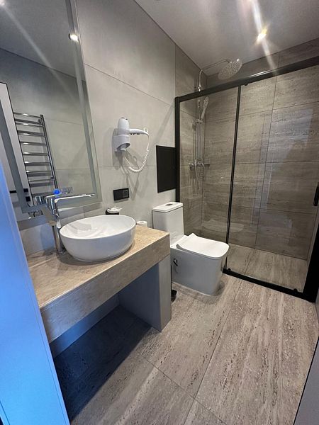 Стандартный 2-местный (без дополнительного места, с балконом)