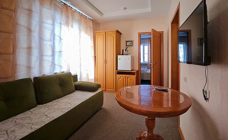 Люкс 2-местный 3-комнатный