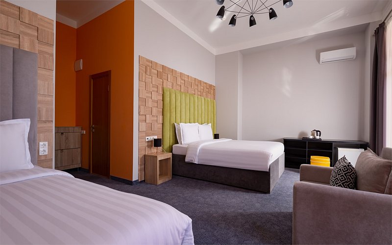 Triple LV 3-местный