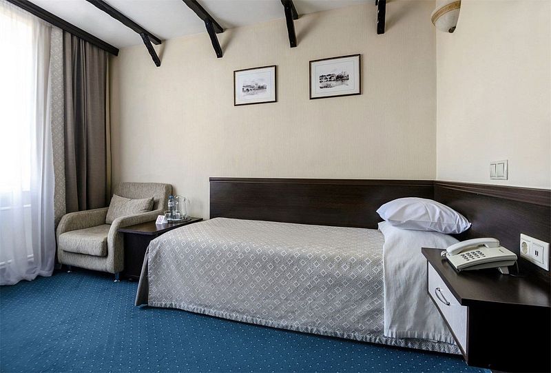 Стандартный 1-местный