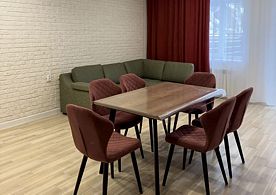 Таунхаус Лофт 4-местный 3-комнатный, Отель Альпин Шале, село Новоабзаково