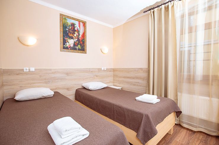 Стандартный 2-местный (с диваном)