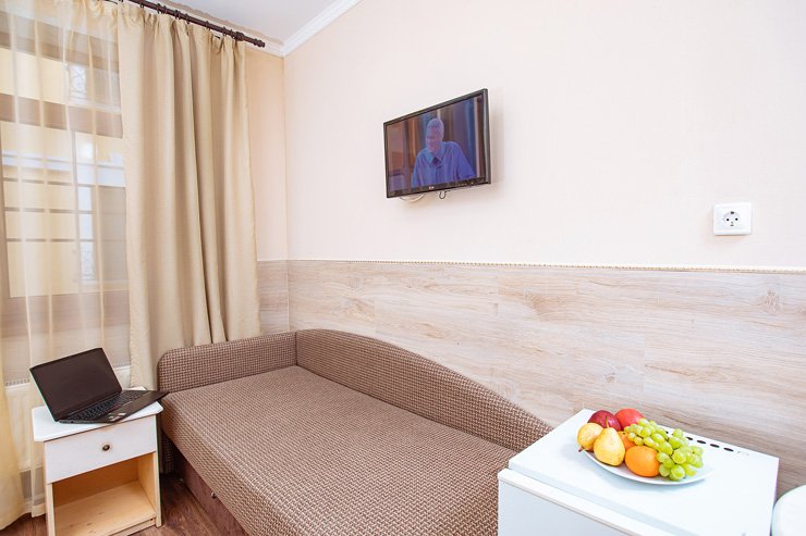 Стандартный 2-местный (с диваном)