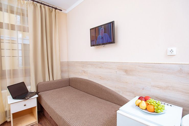 Стандартный 2-местный (с диваном)