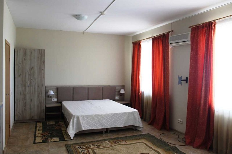 1 категория 2-местный Стандартный Улучшенный (корпус, 3 Сон у моря)