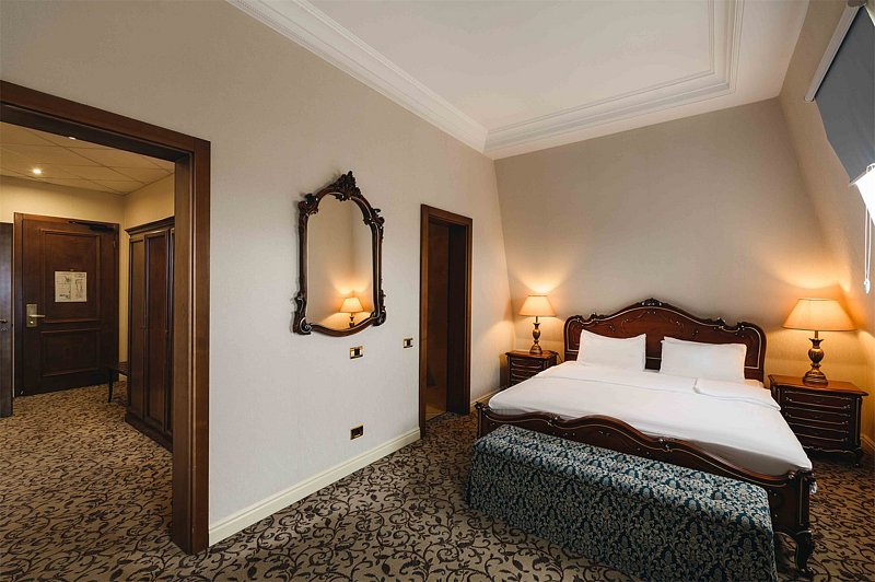 Люкс 2-местный 2-комнатный (корпус Классик)