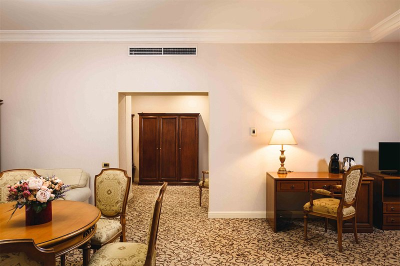 Люкс 2-местный 2-комнатный (корпус Классик)