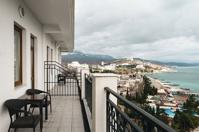 Люкс 2-местный 2-комнатный (корпус Модерн)