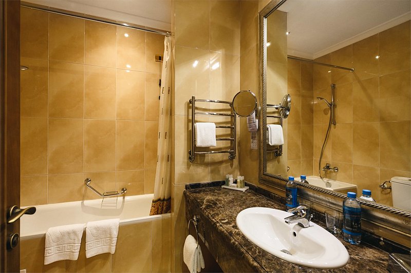 Полулюкс 2-местный 1-комнатный (корпус Классик)