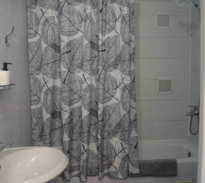 Стандартный 4-местный 2-комнатный