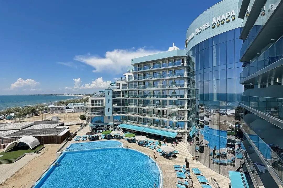 Апартаменты 4-местный (с бассейном, вид на море) | Grand Hotel Anapa, Краснодарский край