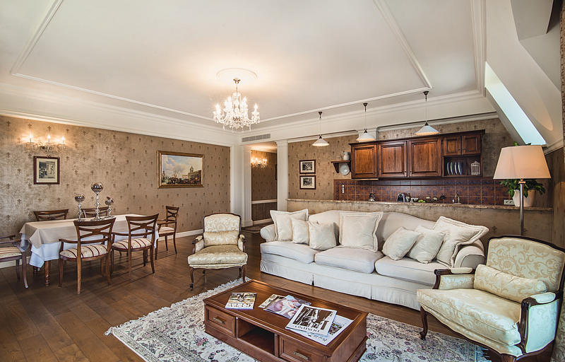 Пентхаус Королевский 4-местный 3-комнатный