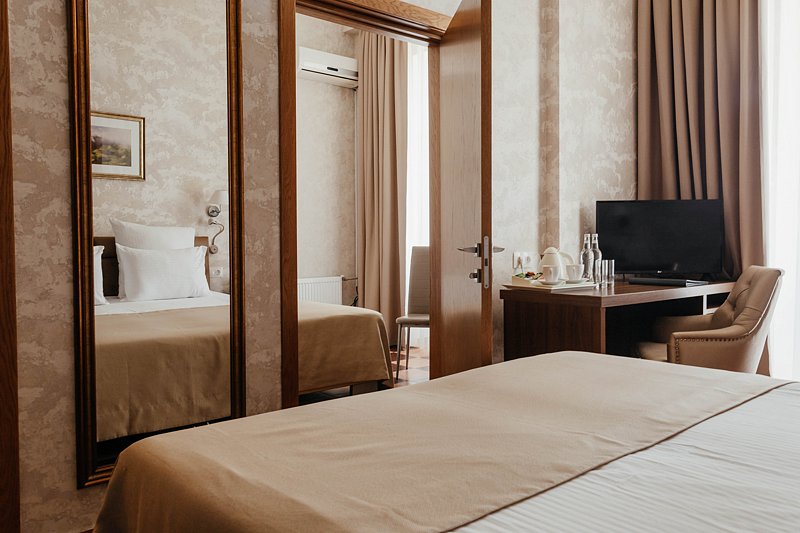 Семейный Сюит 4-местный 2-комнатный (корпус 2)