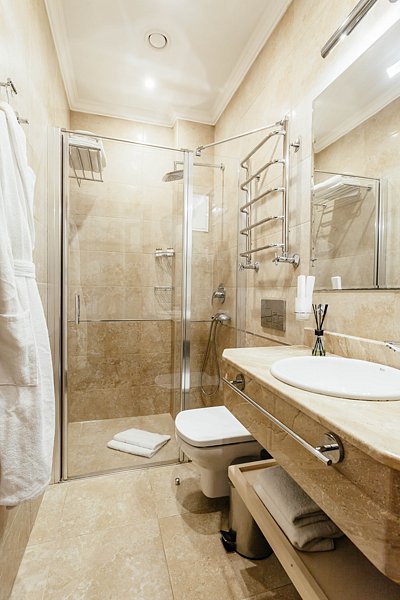 Стандартный 2-местный (категория «А», с балконом, корпус 1)