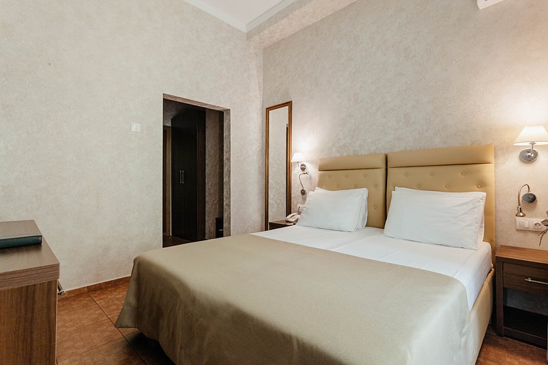 Стандартный 2-местный (категория «А», с балконом, корпус 2)