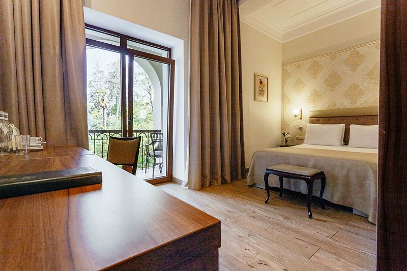 Стандартный 2-местный (категория «С», с балконом, корпус 1)