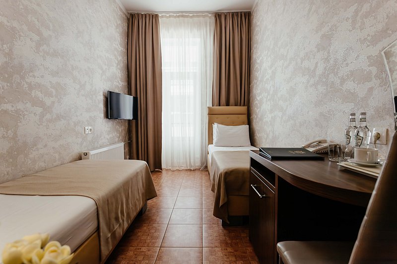 Стандартный 2-местный (категория «С», с балконом, корпус 2)