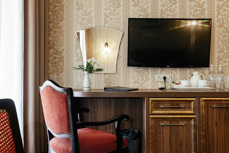 Сюит 2-местный 2-комнатный (категория «А», c балконом, корпус 1)