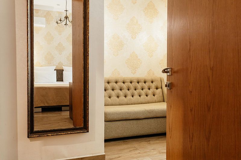 Сюит 2-местный 2-комнатный (категория «С», без балкона, корпус 1)