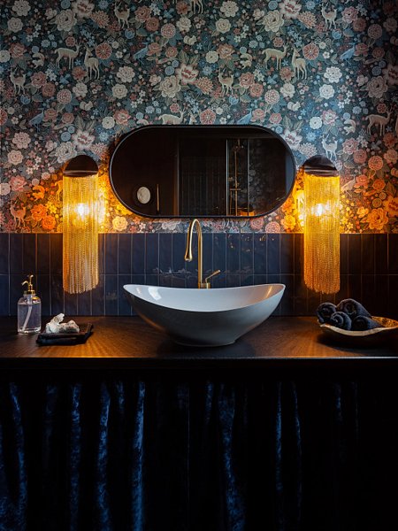 Гостевой дом King Dom, Свердловская область, Екатеринбург Заречный поселок Арамиль