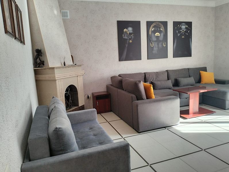 Люкс 6-местный 2-комнатный (с выходом к бассейну)