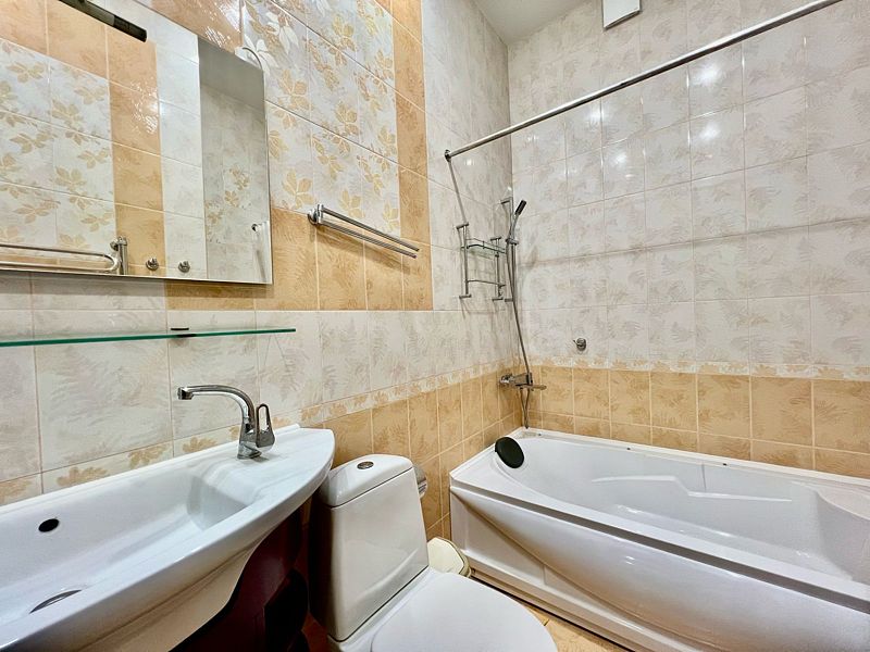 Люкс 6-местный 2-комнатный (с выходом к бассейну)