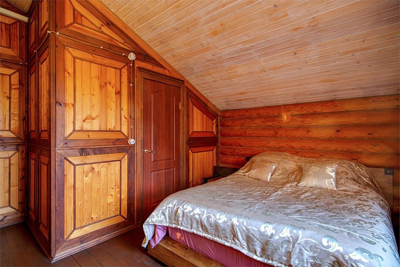 Коттедж 2-местный 1-комнатный (с русской баней)