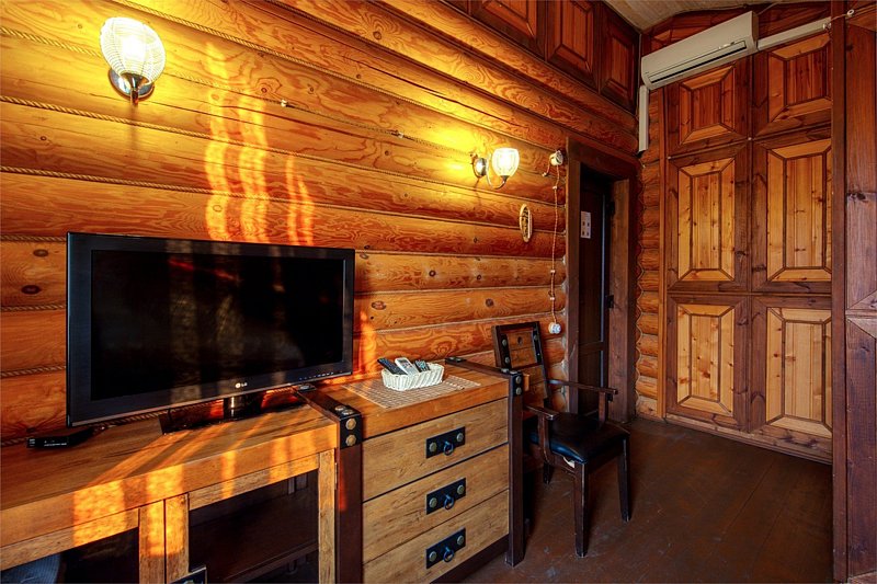 Коттедж 2-местный 1-комнатный (с русской баней)