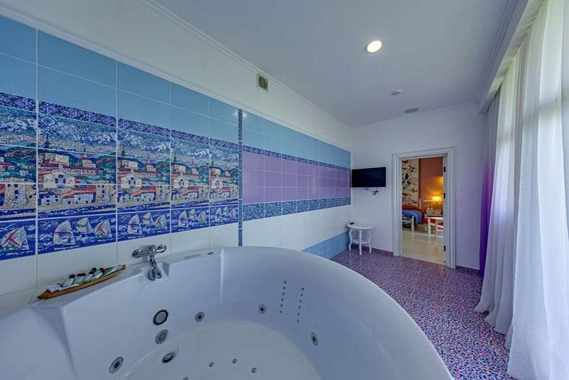 Люкс 2-местный 1-комнатный (СПА)