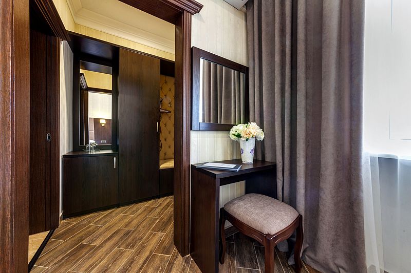 Полулюкс 3-местный