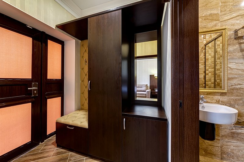 Полулюкс 3-местный