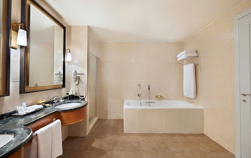 Suite 2-местный 2-комнатный (Regency)