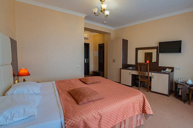 Комфорт 2-местный 1-комнатный (6 этаж)