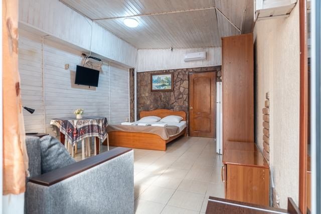 Студио 4-местный 1-комнатный