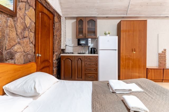 Студио 4-местный 1-комнатный