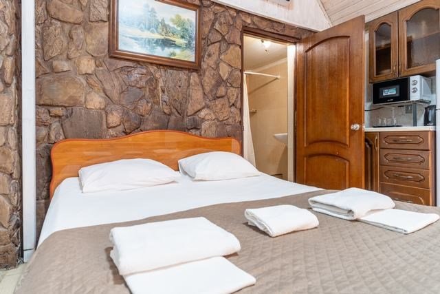 Студио 4-местный 1-комнатный