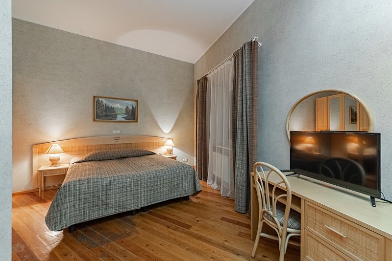 Люкс 2-местный 2-комнатный (А4)