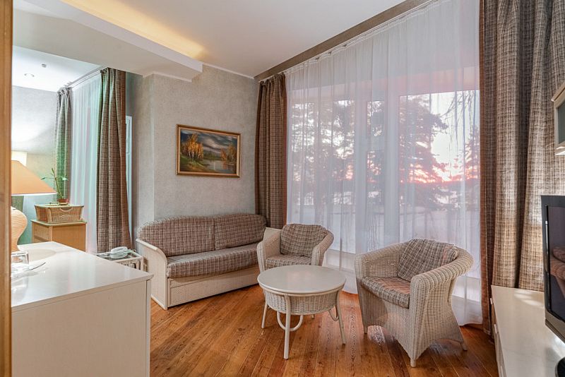 Люкс 2-местный 2-комнатный (А4)