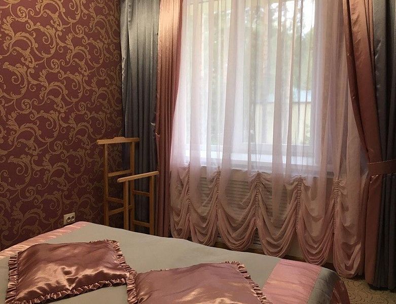 Люкс 2-местный 2-комнатный (корпус Звездочный)