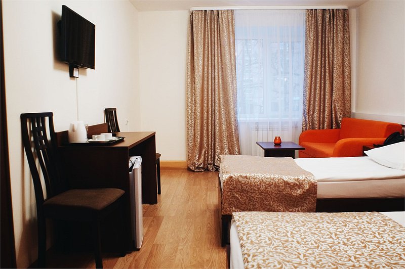 Стандартный 2-местный (TWIN с диваном)