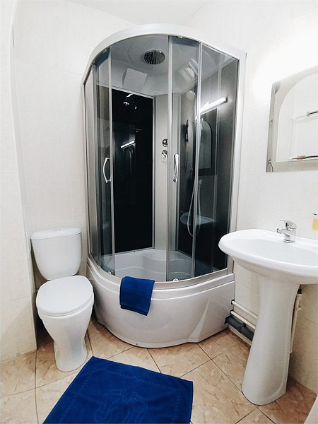 Стандартный 2-местный (TWIN с диваном)