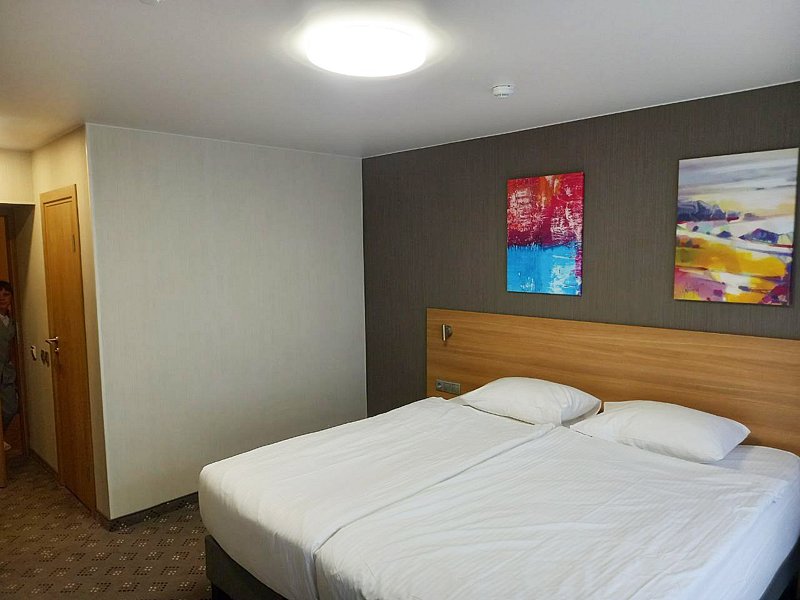 Бизнес 2-местный Амакс