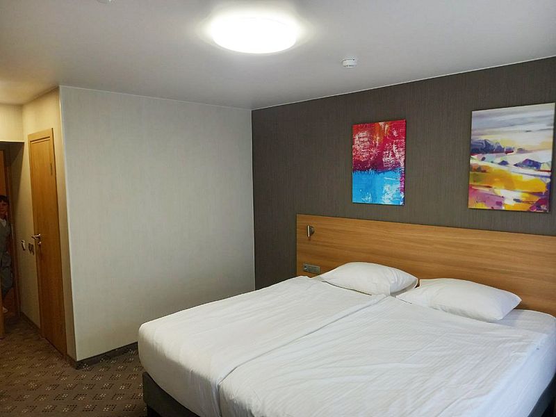 Бизнес 2-местный Амакс